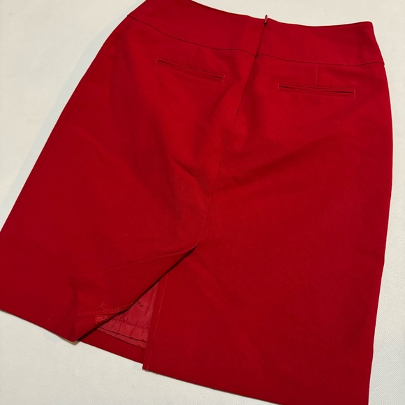 Worthington Bright Red Christmas Holiday Career Pencil Skirt Women’s Size 6‎ - Picture 3 of 5